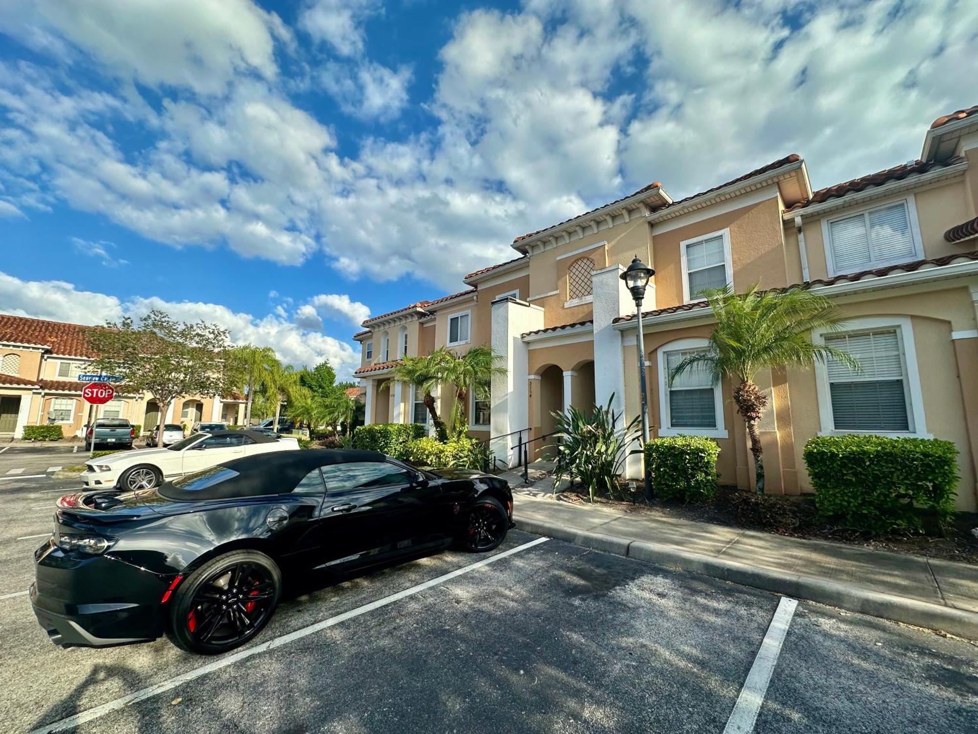 Grand Luxury 3br Townhouse Near Parks Kissimmee